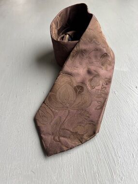 Dolce & Gabbana Italy 100% Silk Tie Brown Paisley Jacquard Hologram Tag 3.5"